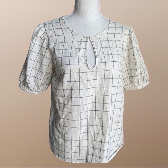 OLD NAVY lightweight tunic, Front keyhole opening, Short puff Sleeves, Size S - Picture 1 of 7